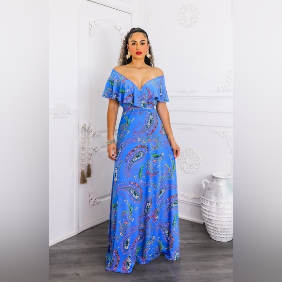 Elegant Blue Paisley Maxi Dress - Picture 8 of 8